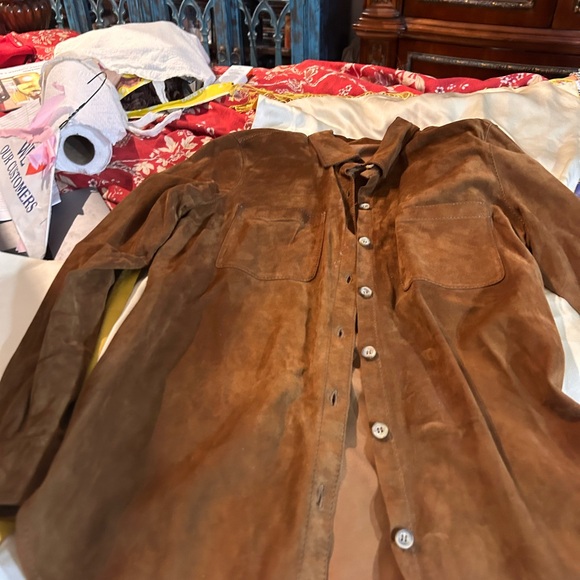 Gorgeous brown suede top. Perfect for Fall/winter.  Only worn once. - Picture 3 of 7